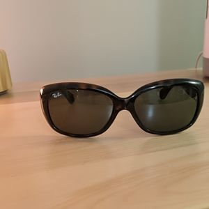 Ray Ban Jackie Ohh Sunglasses